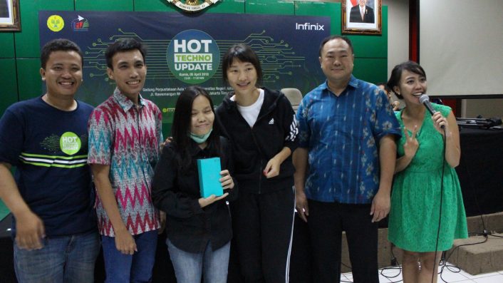 Lebih Dekat dengan Mahasiswa, Infinix Gelar Hot Techno Update