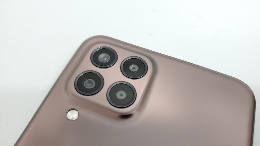 Kamera Utama Samsung Galaxy M33 5G