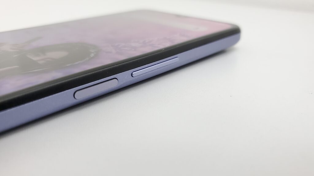 Sharp Aquos V6 5G