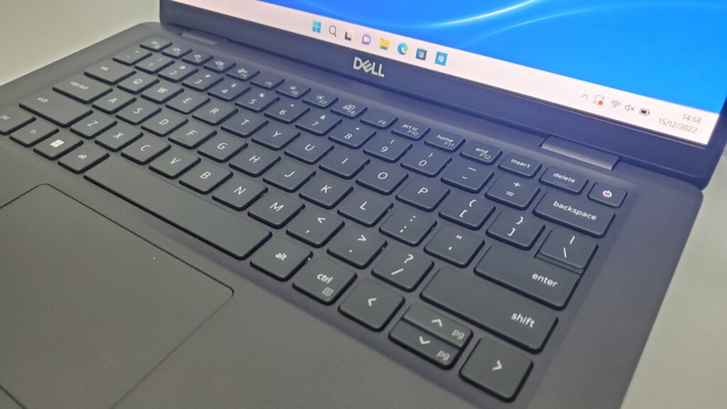 Dell Latitude 7330
