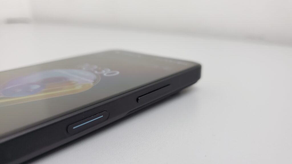 Asus Zenfone 9