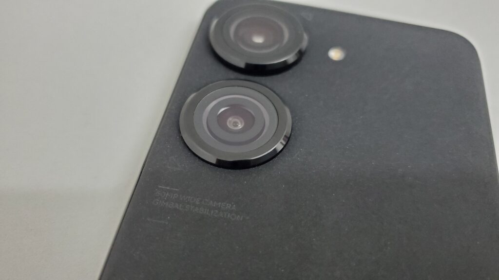 Kamera Utama Asus Zenfone 9