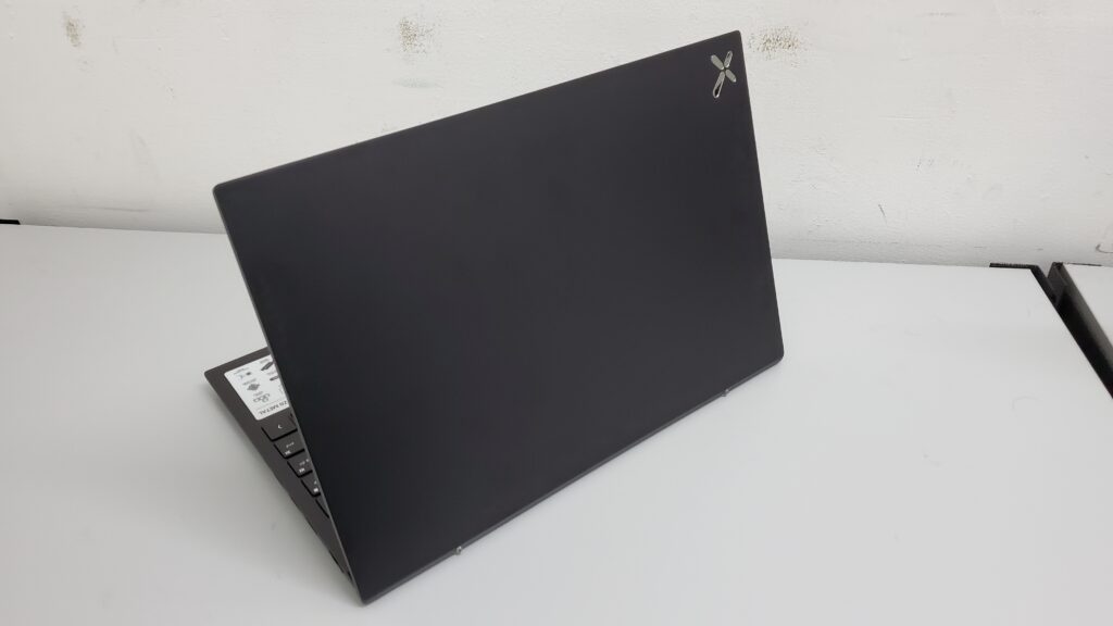 Axioo MyBook Z6 Metal
