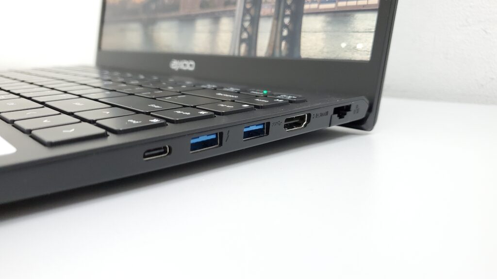 Axioo MyBook Z6 Metal