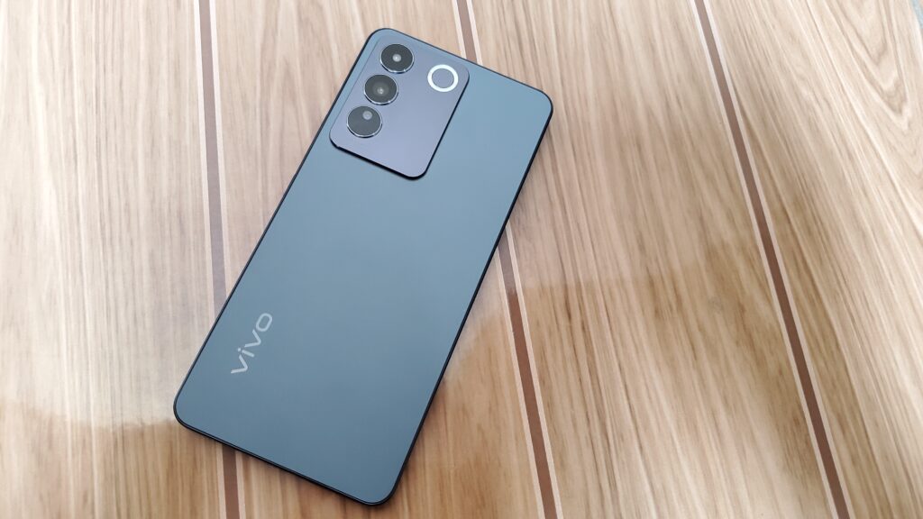 vivo V27e