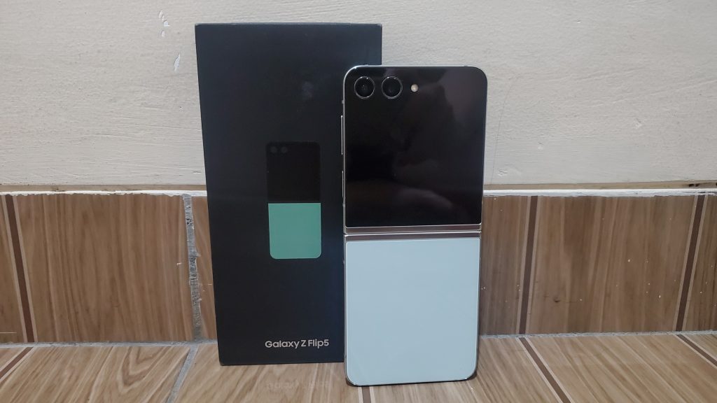 Samsung Galaxy Z Flip5