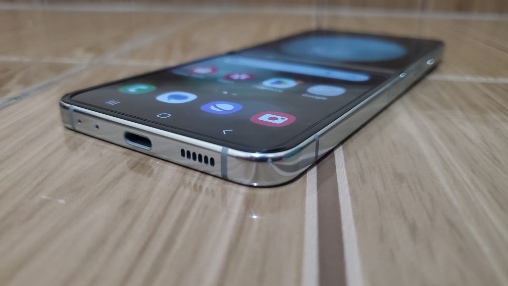 Samsung Galaxy Z Flip5