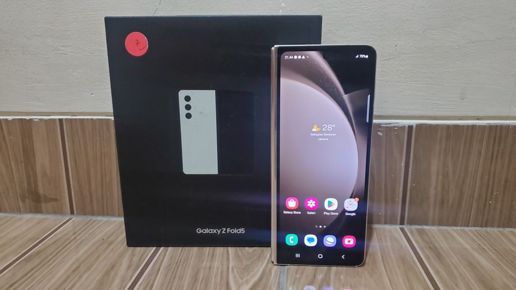 Samsung Galaxy Z Fold5