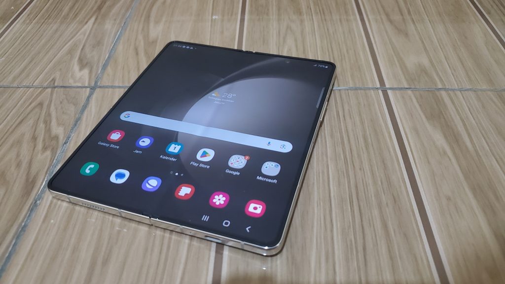 Samsung Galaxy Z Fold5