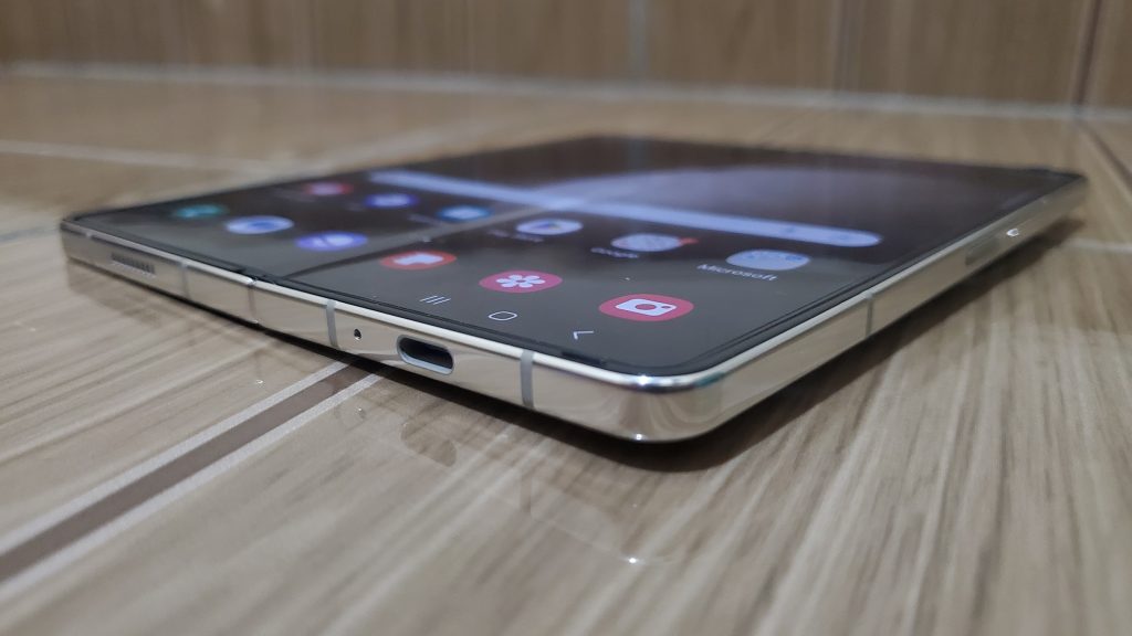 Samsung Galaxy Z Fold5