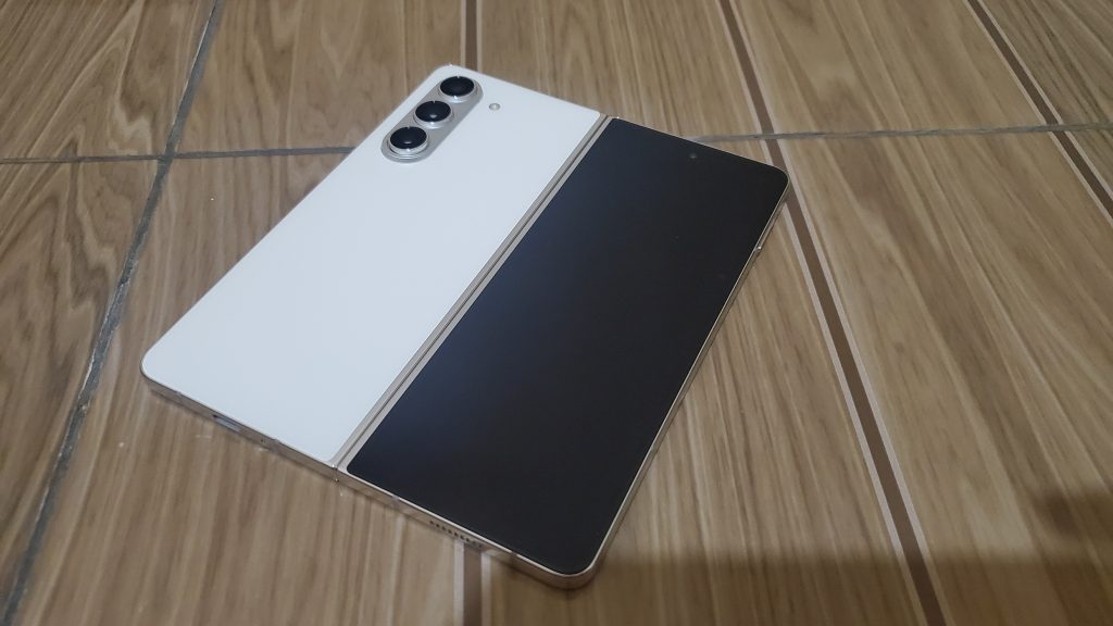Samsung Galaxy Z Fold5