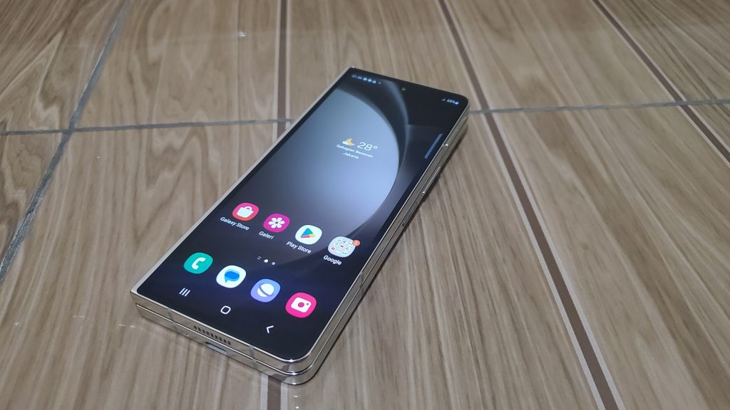 Samsung Galaxy Z Fold5