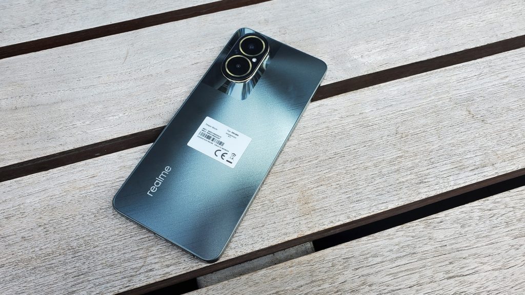realme C67