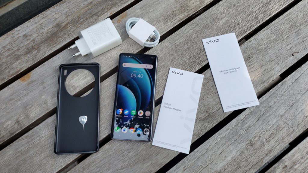Kelengkapan vivo X100