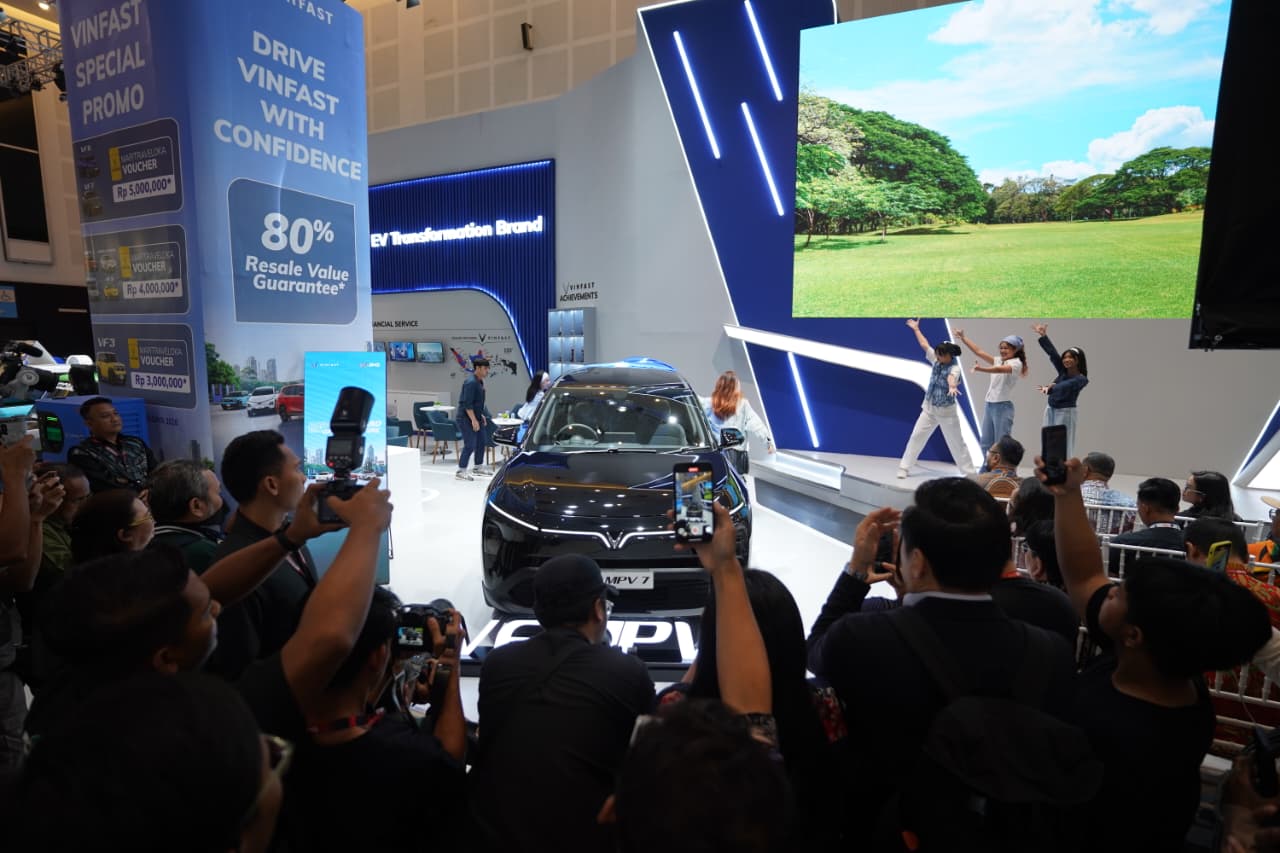 Content image for article: VinFast VF MPV 7 Debut di IIMS Surabaya 2026, Harga Mulai Rp357 Juta