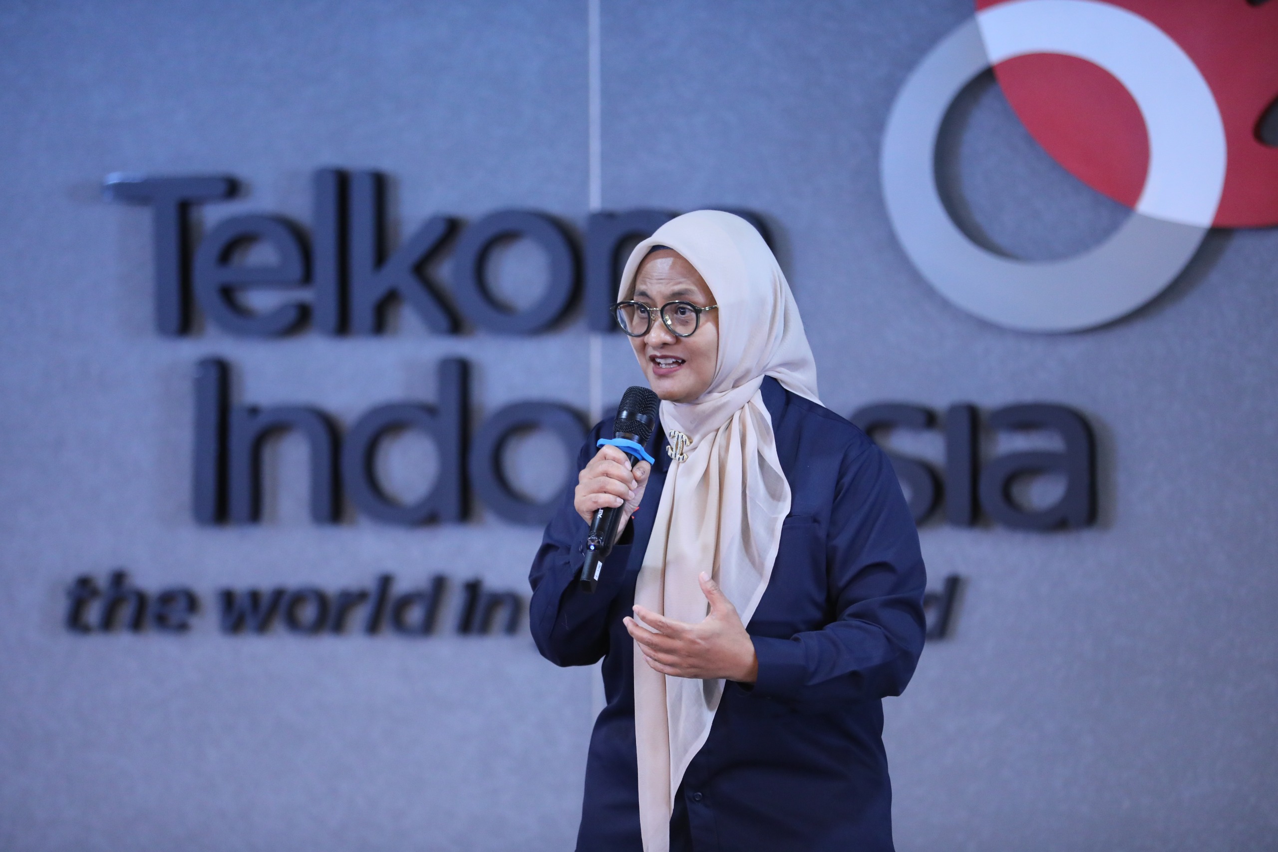 Content image for article: Telkom Catat Kinerja Solid di Kuartal I 2026 dengan Pendapatan Rp37,2 Triliun