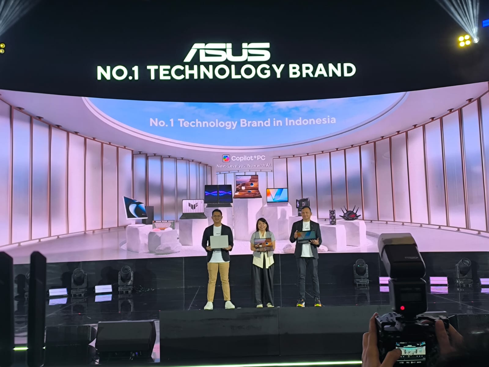 Asus ZenBook Duo 2026 Resmi Meluncur, Harga Rp 54 Jutaan