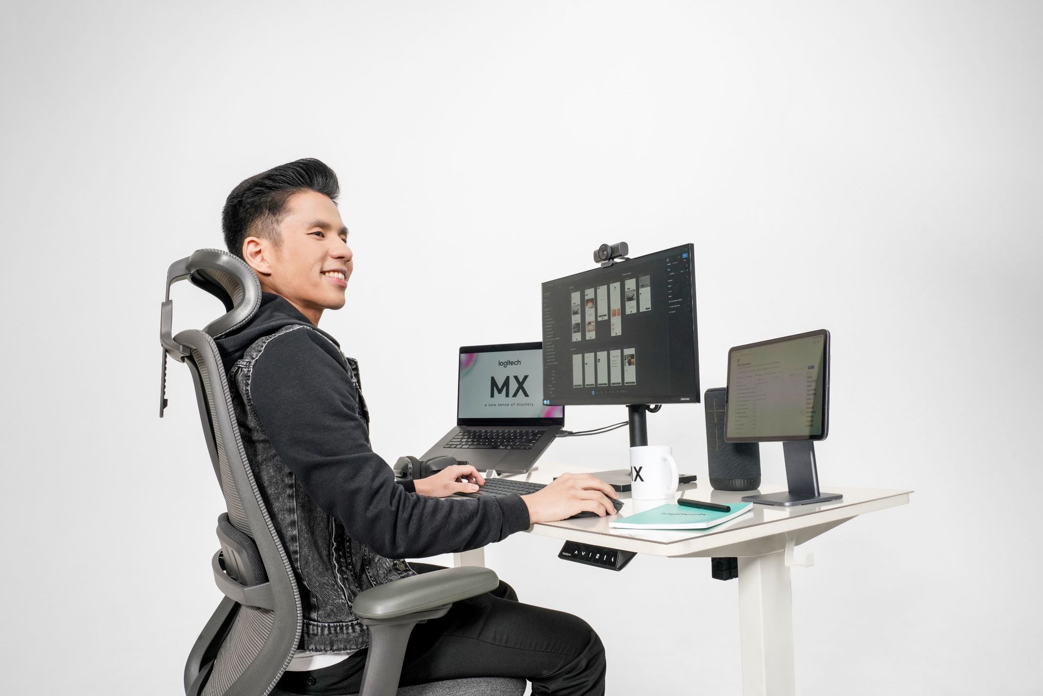Logitech Tunjuk Edward Sudjono sebagai MX Ambassador Indonesia