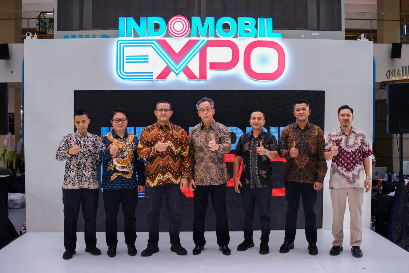 INDOMOBIL Expo Bandung Perkuat Adopsi Kendaraan Listrik