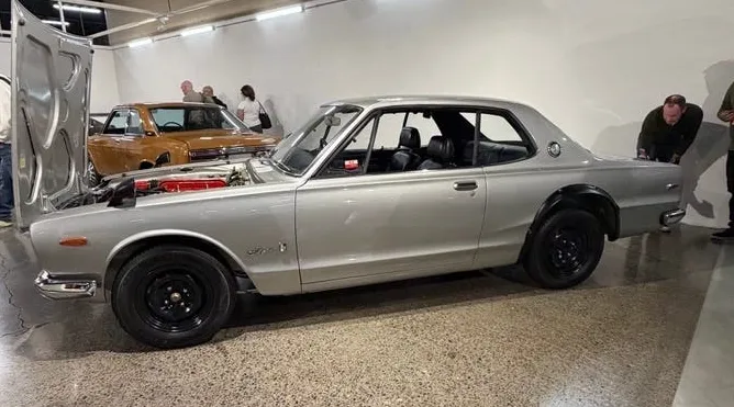 Mobil Legendaris Nissan di Koleksi Heritage Zama