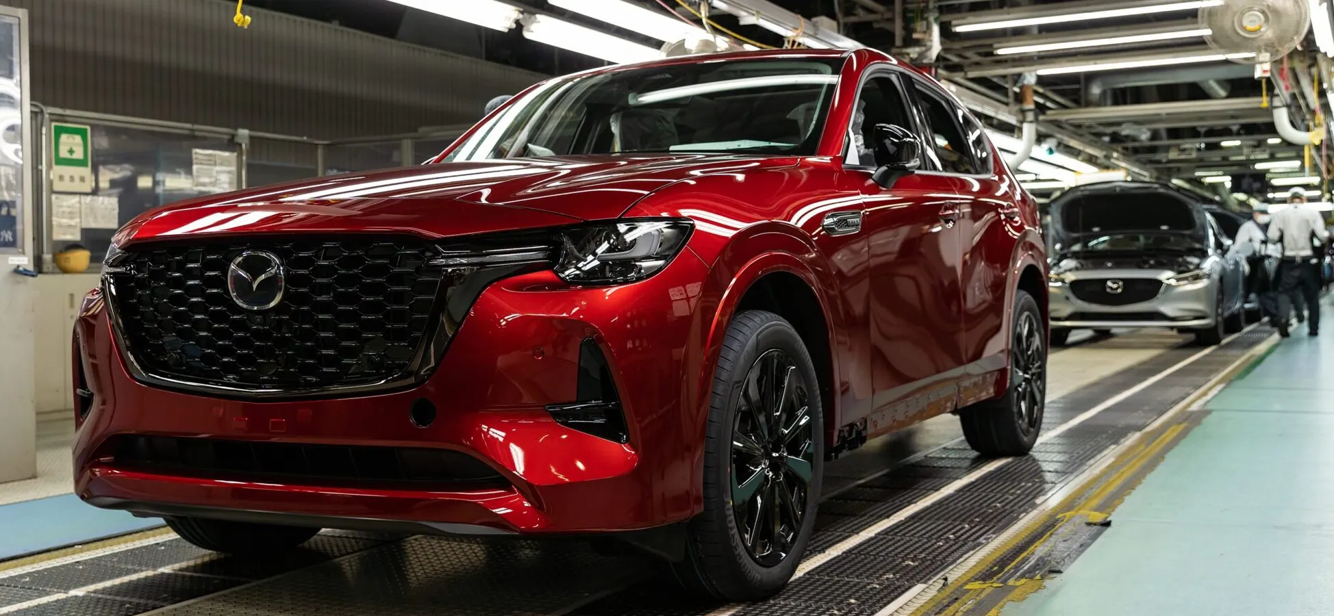 Mazda Pangkas Investasi Mobil Listrik, Fokus ke Hybrid
