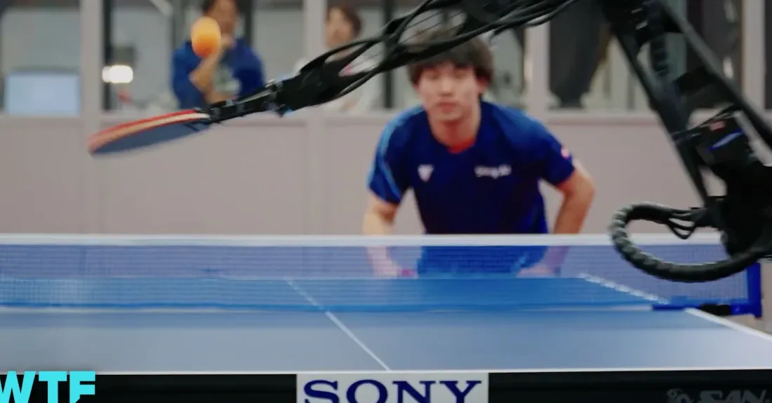 Sony Project Ace Robot Kalahkan Manusia di Tenis Meja