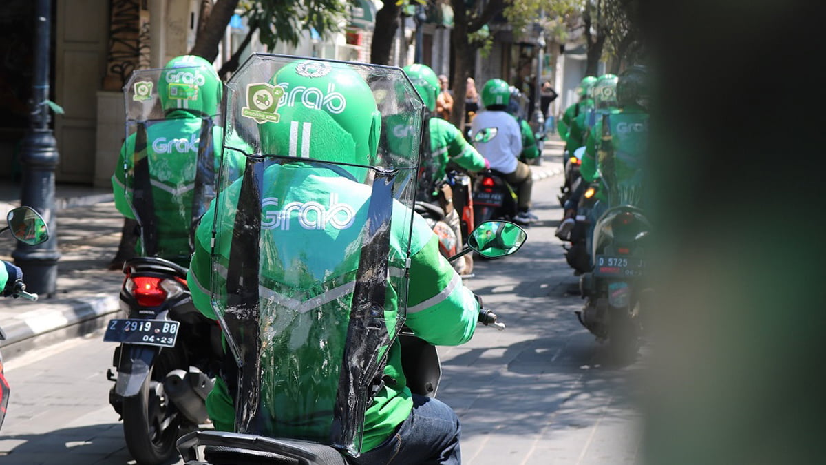 Patuhi Arahan Presiden, Grab Mulai Berlakukan Bagi Hasil 8% untuk GrabBike
