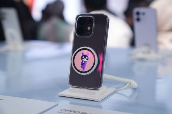 OPPO Bubble hadir sebagai second screen Reno16 Series 1