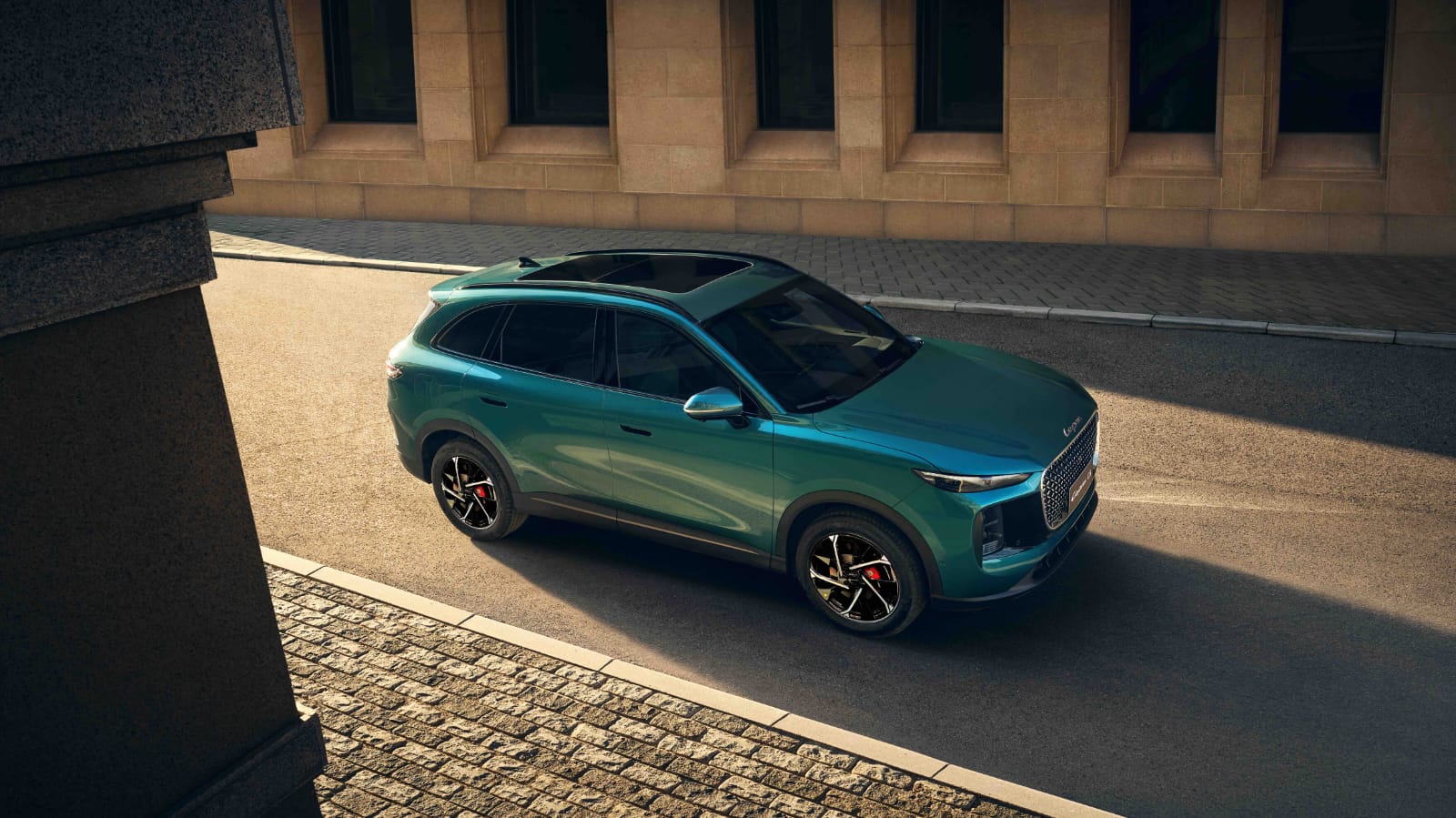 Mobilitas Efisien dengan Teknologi PHEV untuk Keseharian