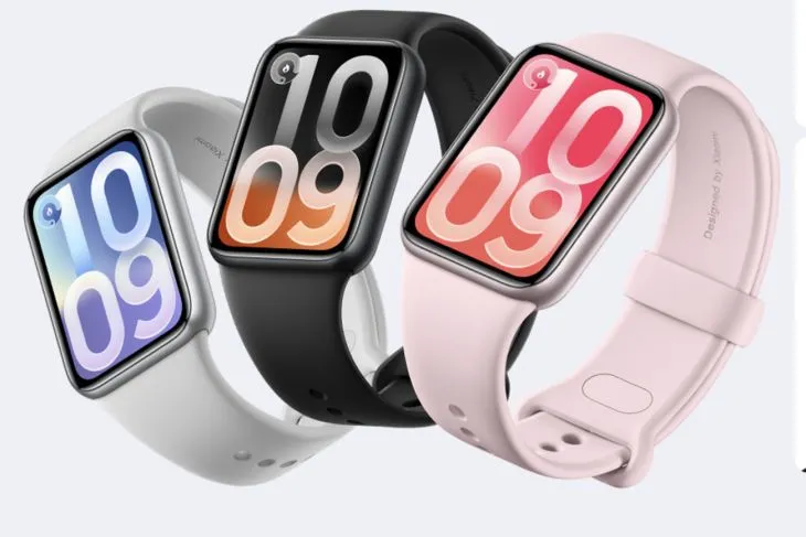 Xiaomi Smart Band 10 Pro dengan layar AMOLED 1,74 inci