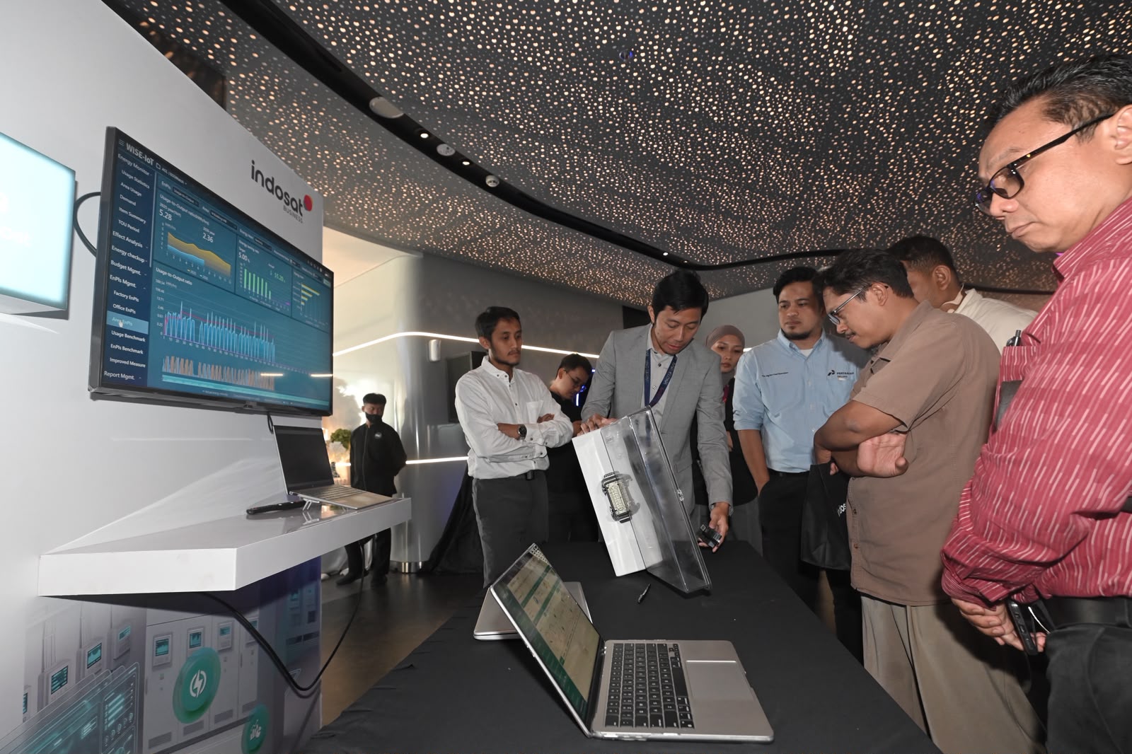 Content image for article: Indosat Business Luncurkan Solusi Manajemen Energi Berbasis AI