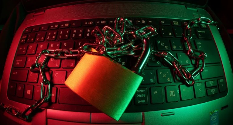 Negosiator Ransomware yang Bersekongkol dengan Peretas Terima Vonis Penjara