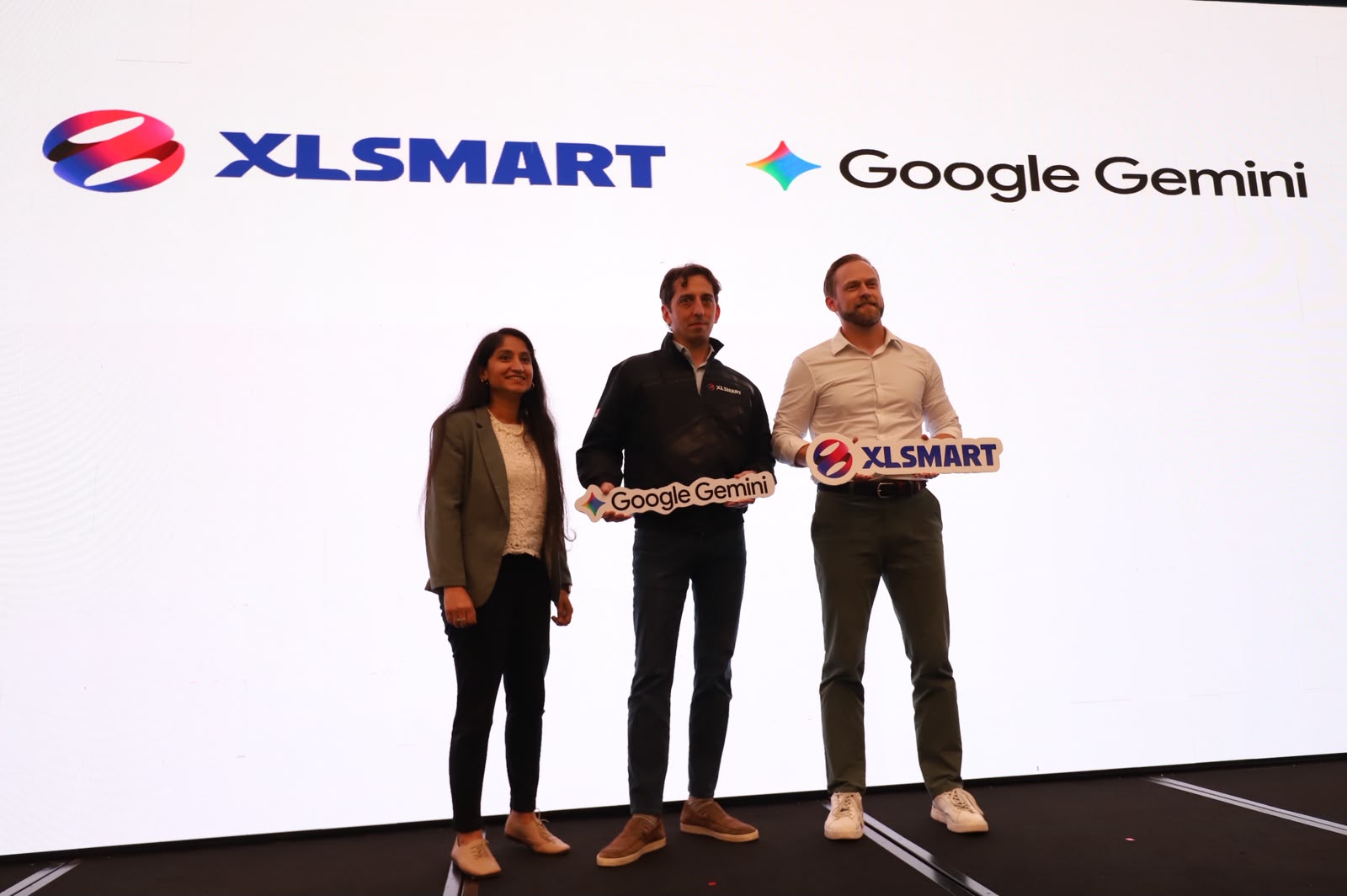 XLSMART Gandeng Google, Hadirkan Paket Gemini 6 Bulan