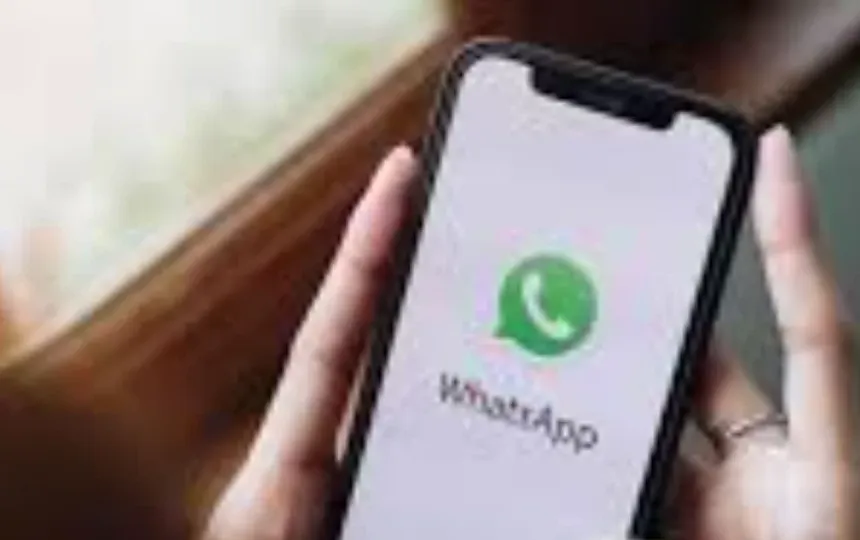 Unesa Nonaktifkan 6 Mahasiswa Akibat Chat Tak Etis di Grup WA
