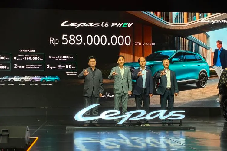 Lepas L8 dijual dengan harga resmi Rp 589 juta