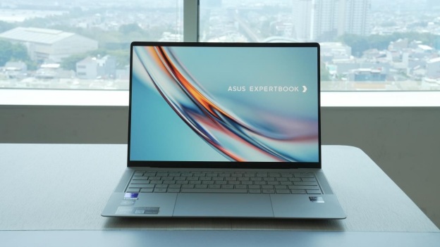 Review ASUS ExpertBook Ultra B9406CAA: Flagship AI Business Laptop untuk Mobilitas Hybrid dan Eksekutif Modern
