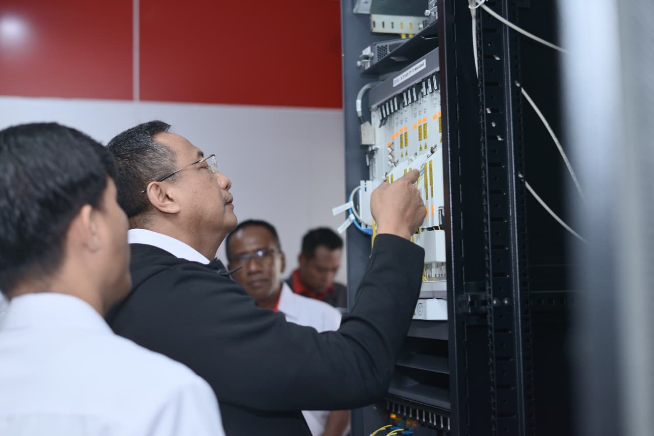 TelkomGroup Optimalkan Konektivitas Satelit di 17 Titik Terdampak Gempa NTT