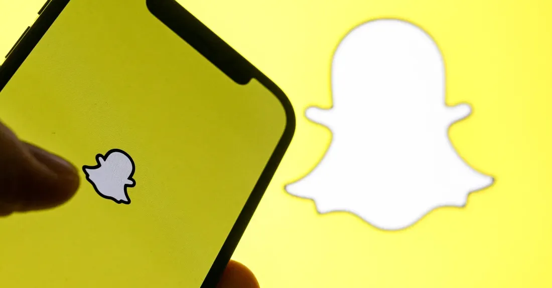 Snapchat Larang Video AI Murni dari Rekomendasi Spotlight