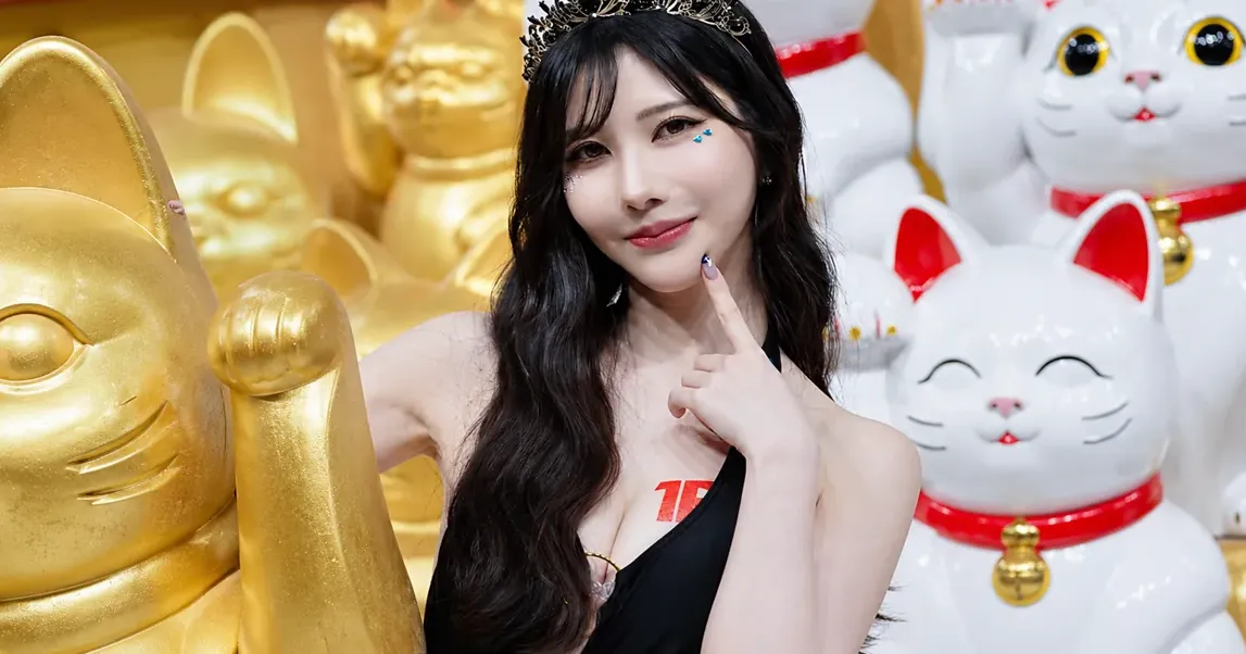 Artis JAV yang Ternyata Gamer Sejati dan Rajin Live Streaming