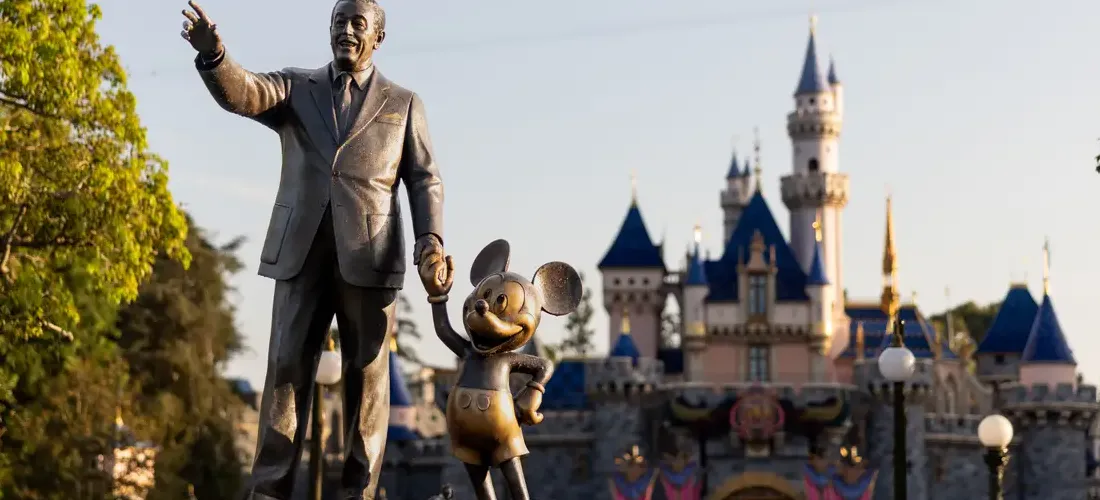 Disney Hapus Asuransi Kesehatan Pasangan Karyawan Mulai Tahun Depan