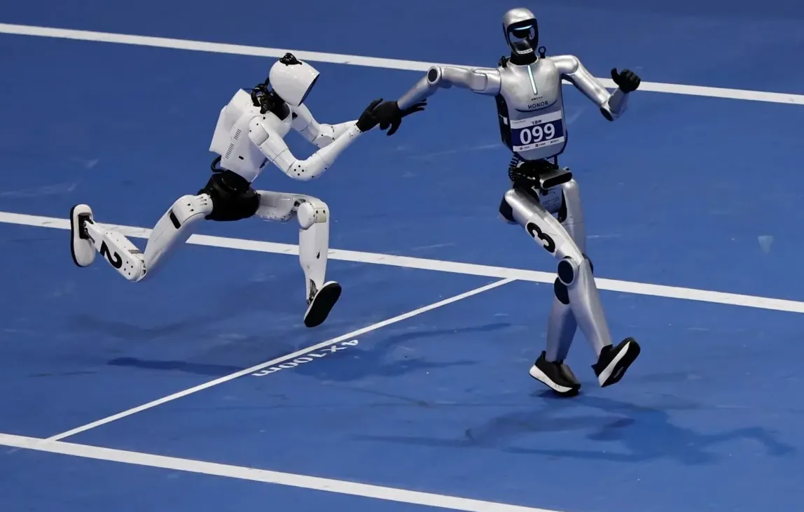 China Pamer Kemajuan Robot Humanoid di World Humanoid Robot Games 2026