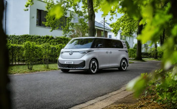 Volkswagen ID. Buzz: Warisan Kombi dalam Wujud Mobil Listrik Modern