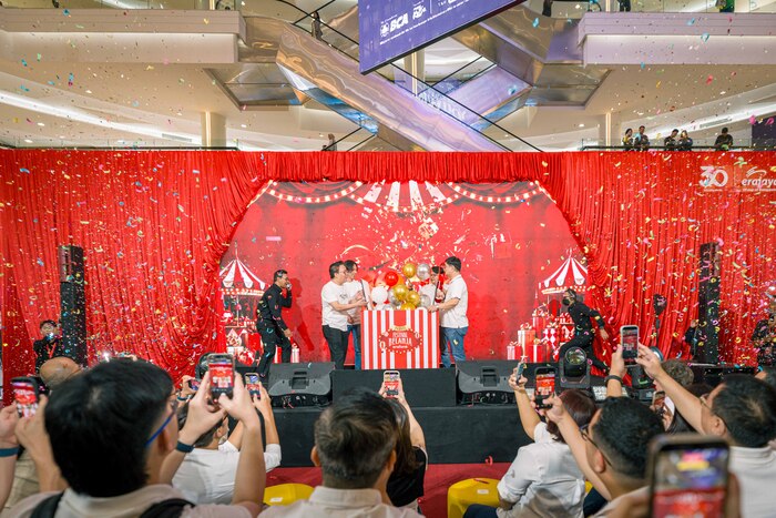 Erafone Gelar Parade Festival Belanja 2026 dengan Konsep Carnival