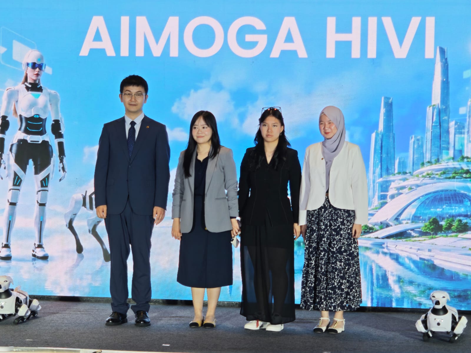 AiMOGA Buka Experience Store Pertama di Indonesia