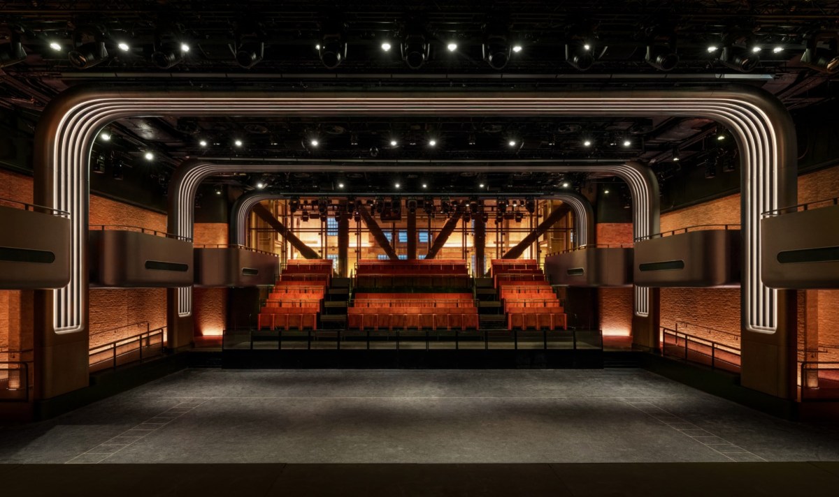 Apple Buka Apple Music Hall Berkapasitas 600 Penonton