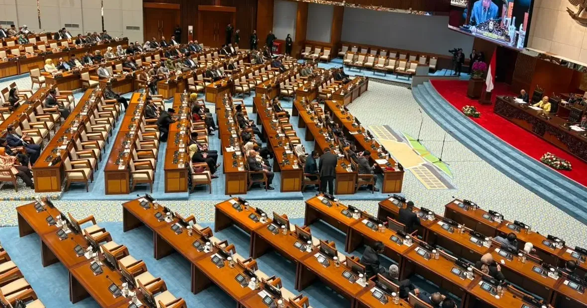 Komisi II DPR Sahkan Panja RUU Pemilu, Rifqinizamy Jadi Ketua