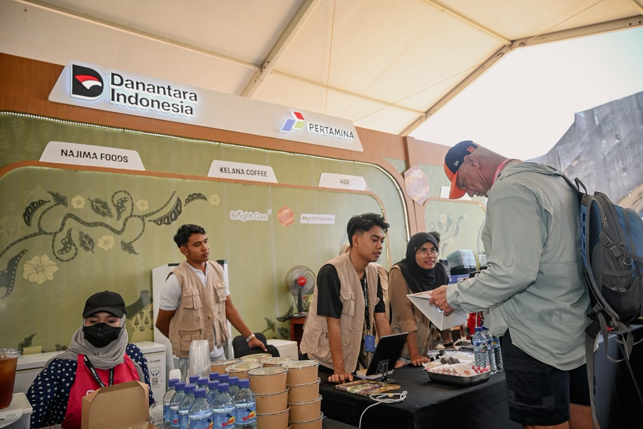 Content image for article: UMKM Lokal Antusias Sambut Pertamina Grand Prix of Indonesia 2026