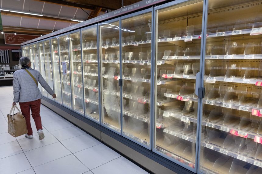 Content image for article: Hacker Bobol Sistem Pendingin Ratusan Supermarket Prancis