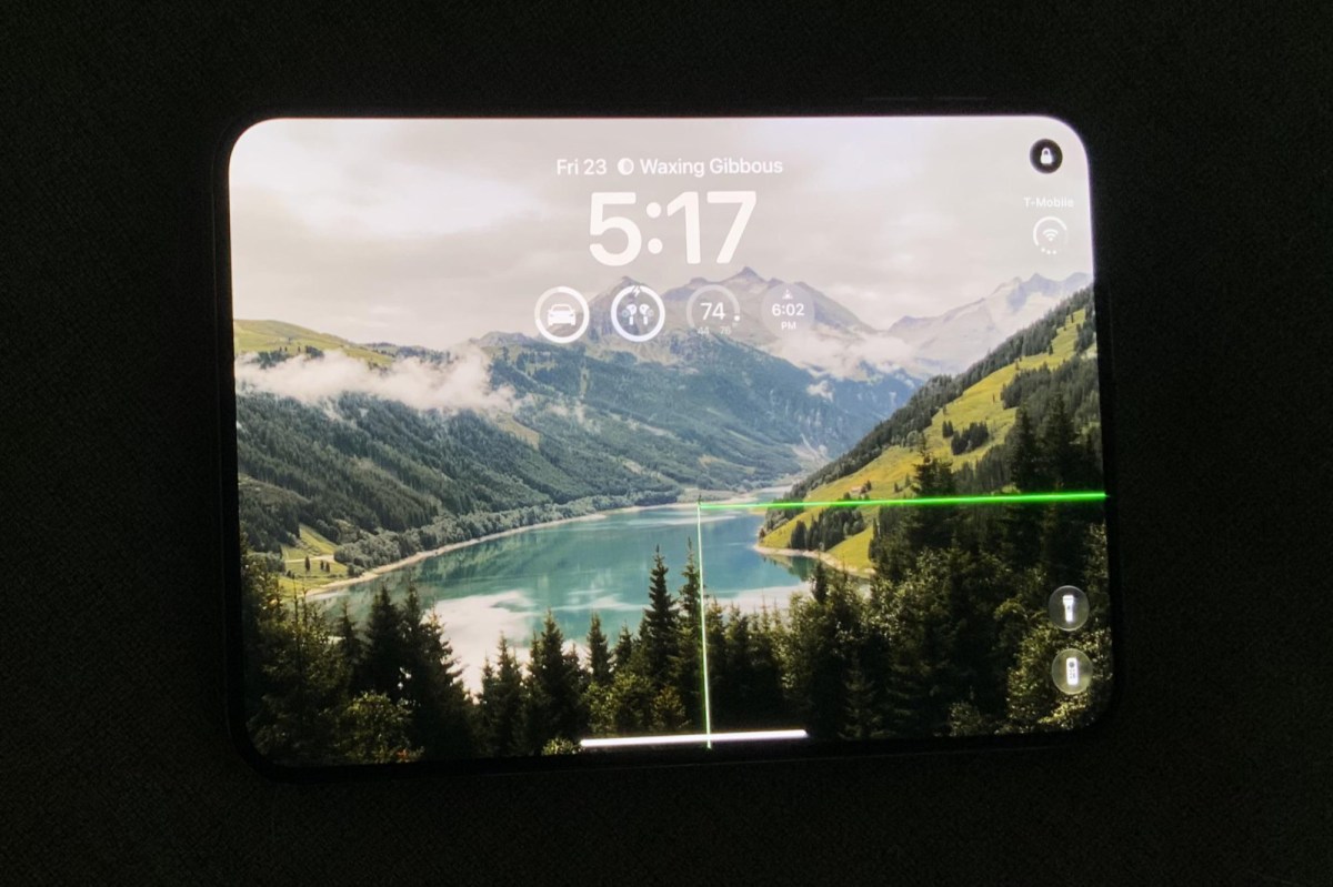 Solusi Apple Tanggapi Isu Layar iPhone Duo Retak