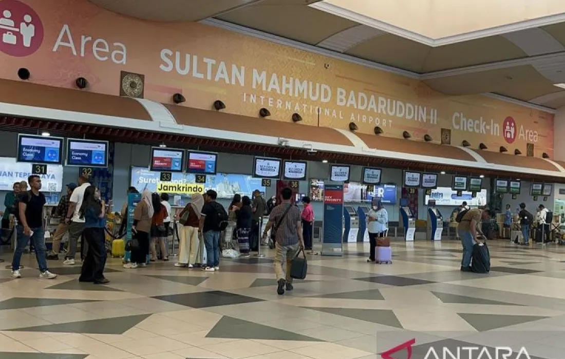 Kabut Asap Palembang Lumpuhkan 18 Penerbangan, Jarak Pandang 600 Meter
